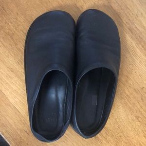 Lauren Manoogian Mules Black Leather